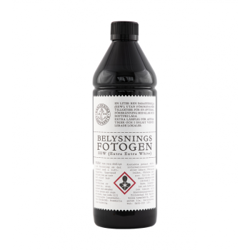 Belysningsfotogen Produktkategori: Fotogenlampor & Lyktor. Köp hos Byggnadsvardskompaniet.se