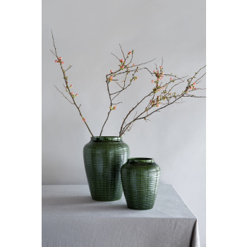 Vas Willow Bergs Potter Produktkategori: Vaser & Skålar. Köp hos Byggnadsvardskompaniet.se
