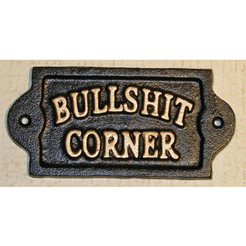 Skylt, Bullshit Corner, Skyrup Produktkategori: Inredning. Köp hos Byggnadsvardskompaniet.se