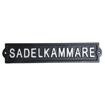 Skylt Sadelkammare i gjutjärn Produktkategori: Skyltar. Köp hos Byggnadsvardskompaniet.se
