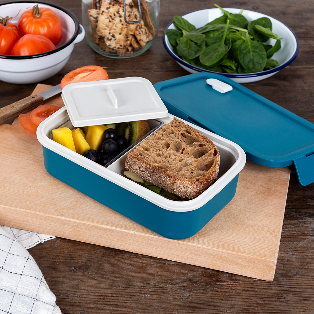 Dubbelväggad lunchlåda med fack Produktkategori: Köksdetaljer. Köp hos Byggnadsvardskompaniet.se