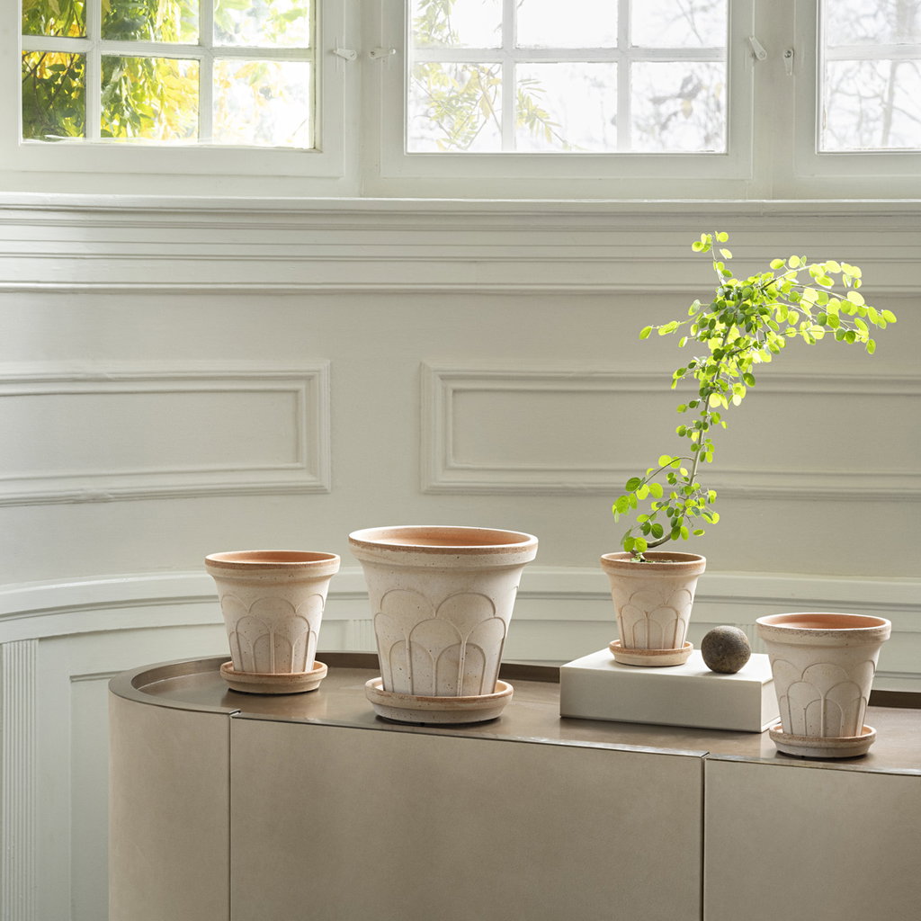 Fleur Terrakottakruka – Bergs Potter Produktkategori: Krukor och Keramik. Köp hos Byggnadsvardskompaniet.se